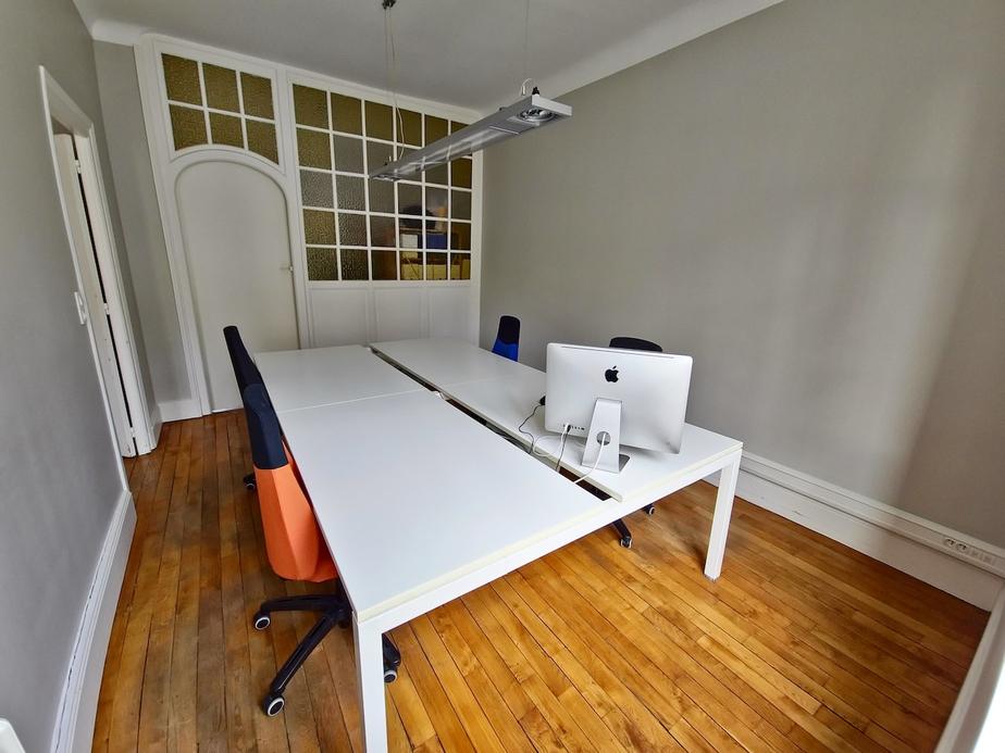 Bureau privé de l'espace de coworking Palo Ardo